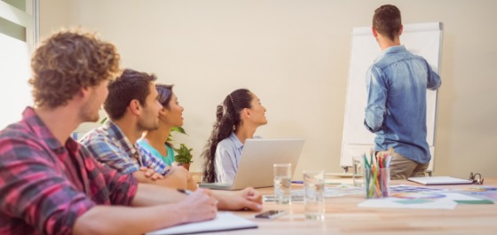 Grundbildung zur Qualifizierung von Mitarbeitenden 